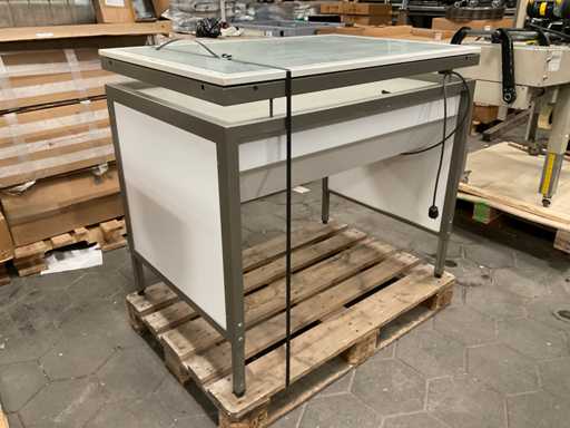 Table à dessin avec source lumineuse