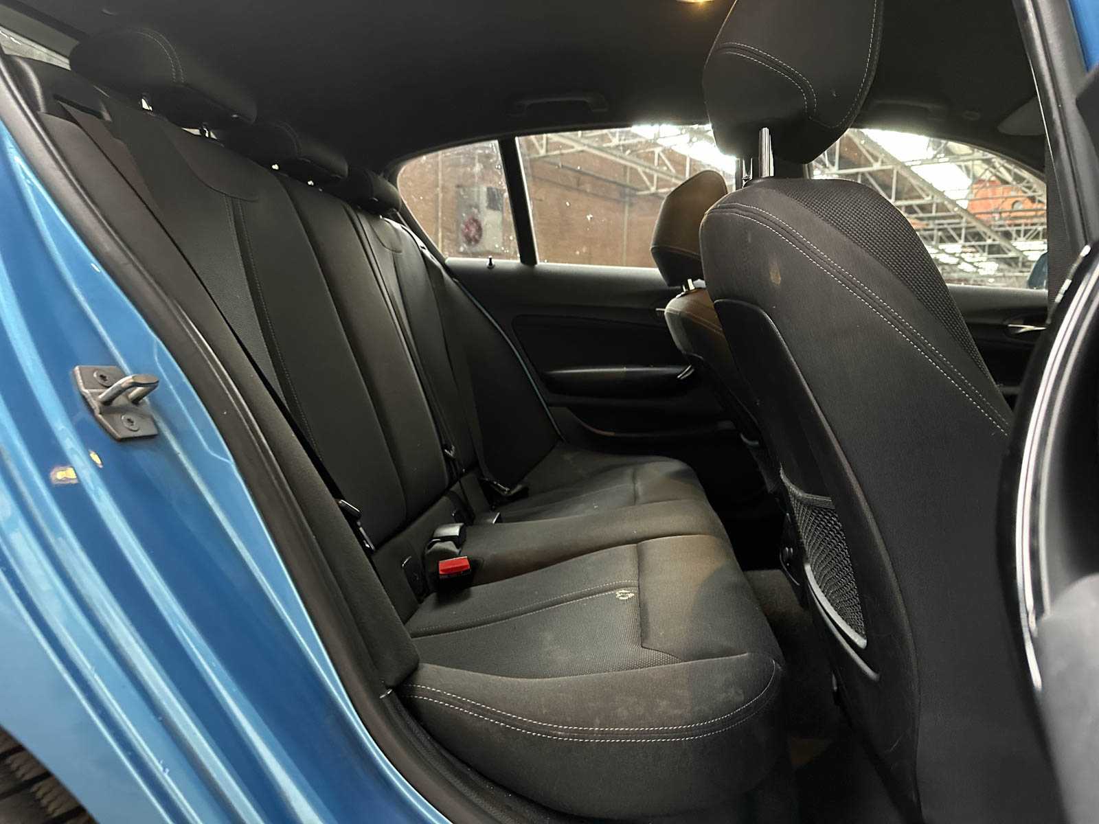 BMW 118i Corporate Lease Executive 1-Serie 136pk 2017, RH-134-H