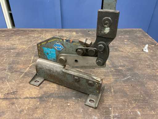 Mubea 3/3R Guillotine Schere