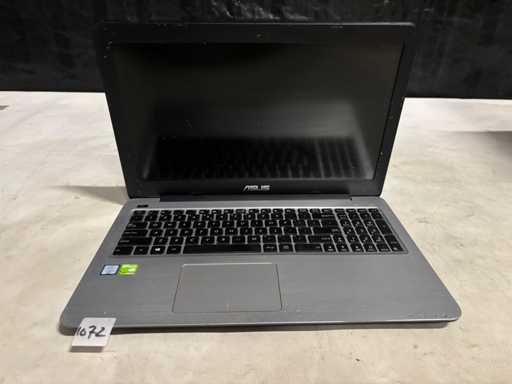 Asus - Laptop