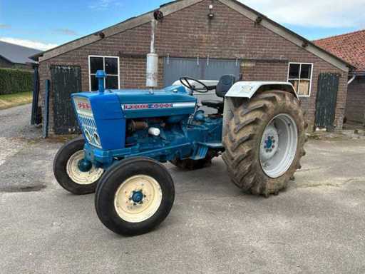 1975 Ford Two-wheel drive farm tractor