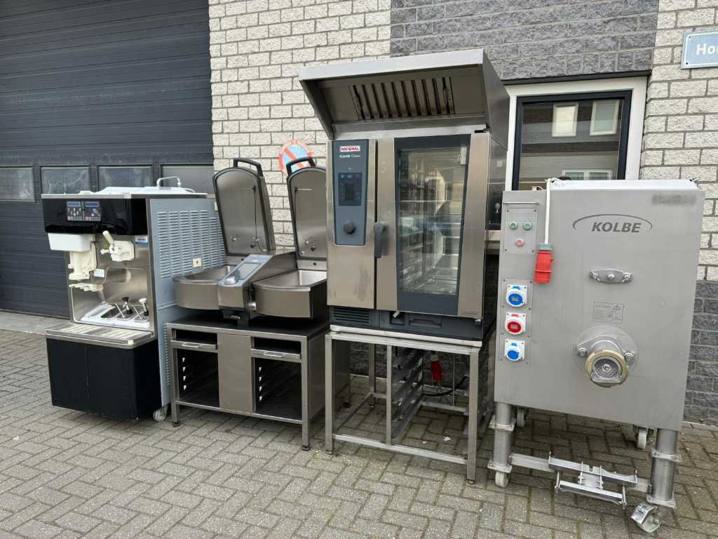 Catering and catering machines