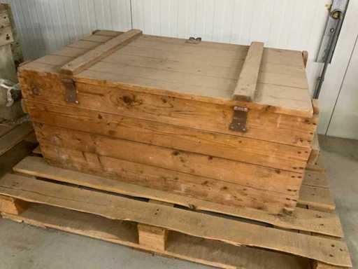 Transport box