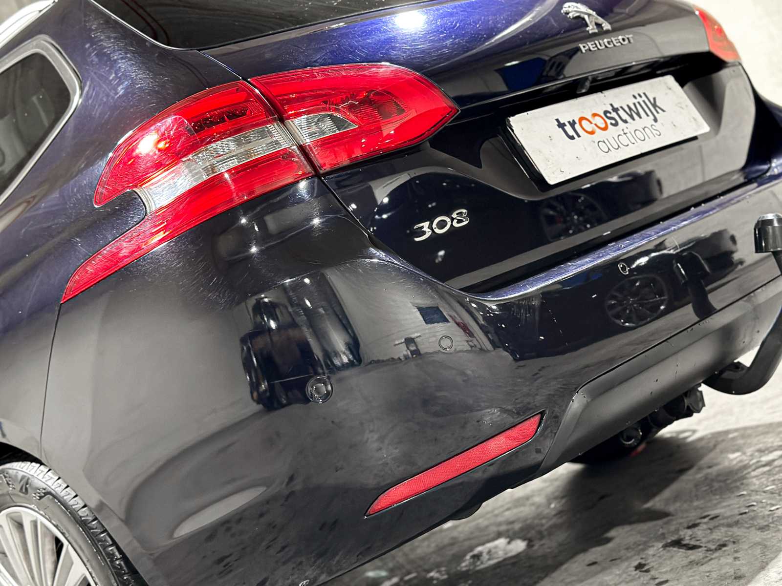 Peugeot 308 SW 1.2 PureTech Blue Lease Premium 131hp 2020, J-238-FL