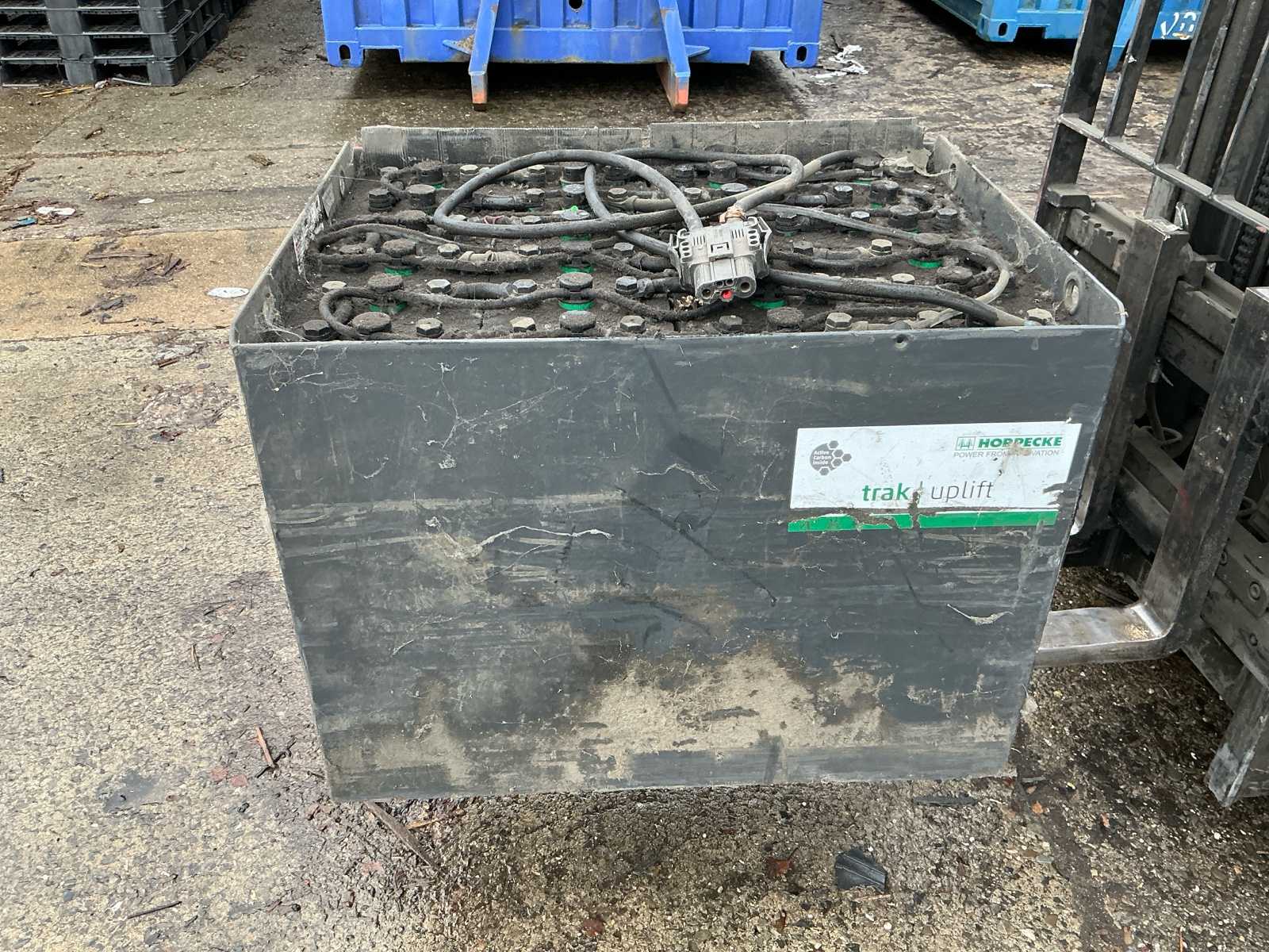 Hoppecke battery 48v 625Ah 5HPZS625 with charger Forklift accessories