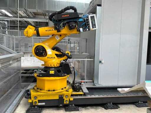 KUKA KR 210 R2700 PRIME robot 7 assi 2016
