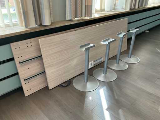 Bureau 240x80 (2x)