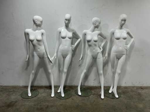 Manikin (4x)