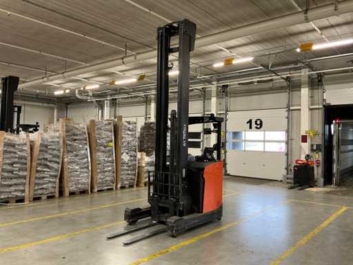 2022 Toyota RFE160H Reach truck