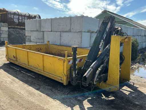 Container cu cârlig și macara HIAB