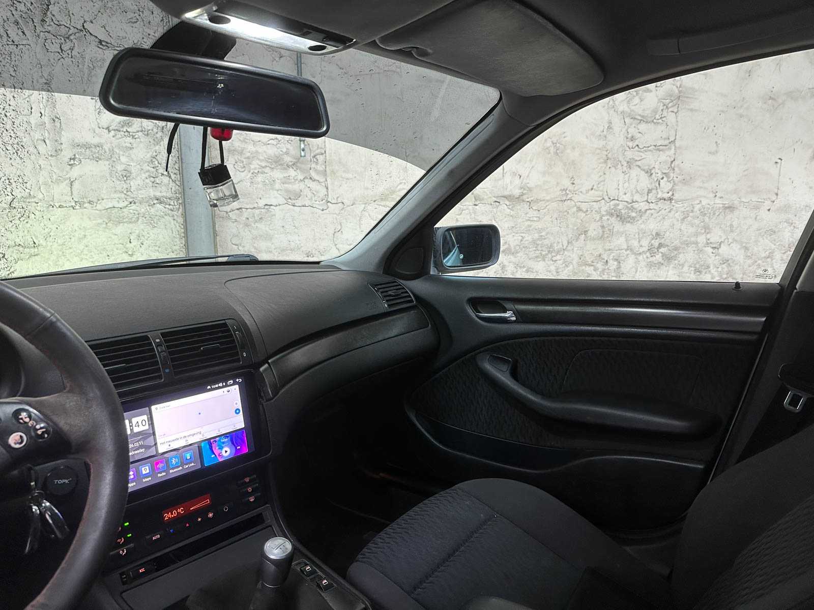 BMW 320i Executive 6-cylinder 150hp 1998, XJ-DS-29