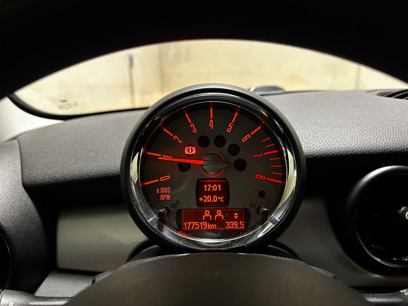 Mini 3-Deurs 1.6 Cooper 120pk 2008, 93-LDX-9