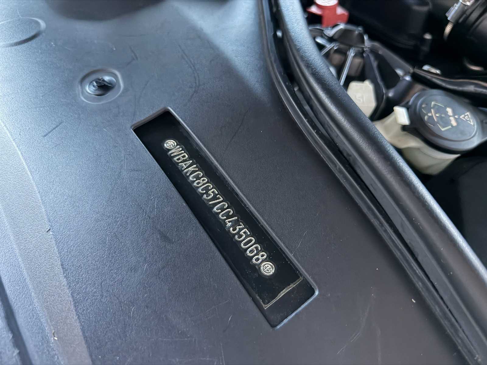 BMW 750Li xDrive 4.4 V8 7-serie 408pk 2012