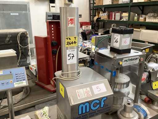 MCF Industriële Broodsnijdmachine