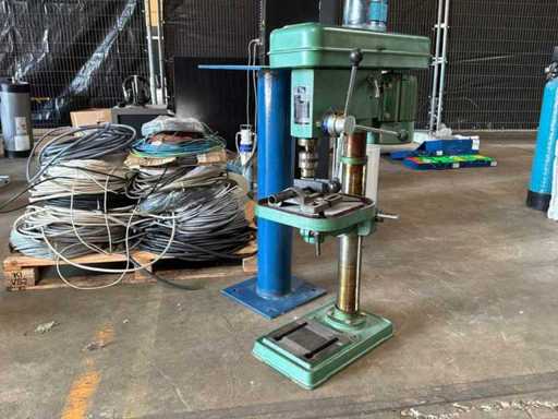 1988 Tru Tool TT-16A Kolomboormachine