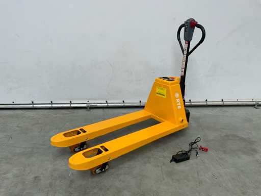 RTE - 2025 - 6213 - Electric pallet truck 2000kg