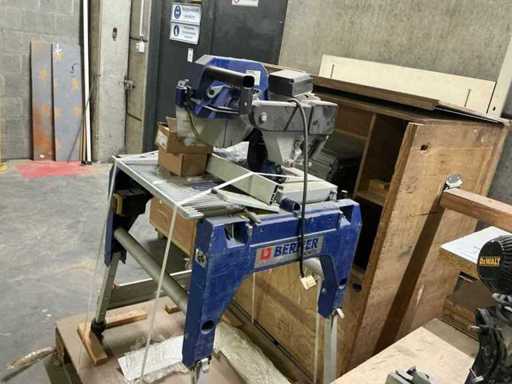 Berner D-74653 Crosscut Circular Saw Machine
