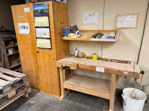 HOFMANN & HAMMER  Hobelbank mit Schrank