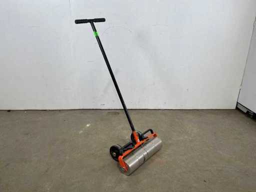 2016 Uzin Utz/Wolff Linoleum Roller Roller