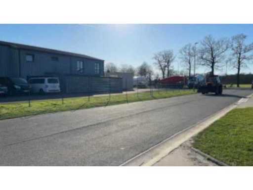 9198b591-7196-4cfa-9498-370466573155.mp4