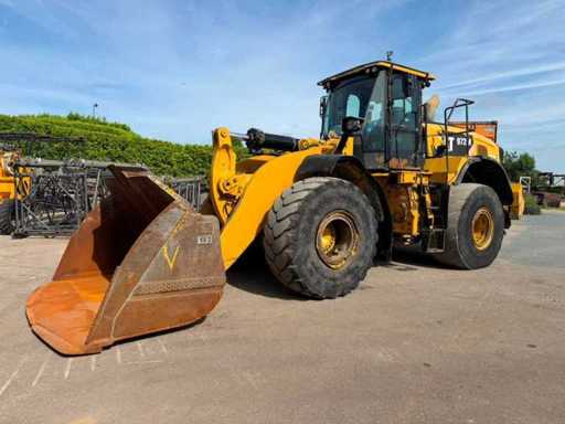 Caterpillar 972M Wheel Loader / Shovel