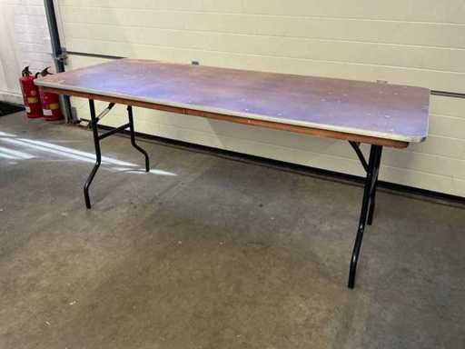 Folding table (20x)