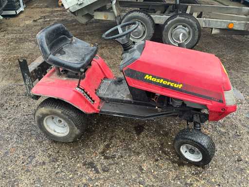 Mastercut 118T Lawn Tractor / Garden Tractor