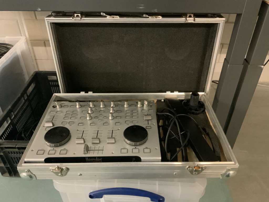 Hercules DJ consolă RMX Mixer