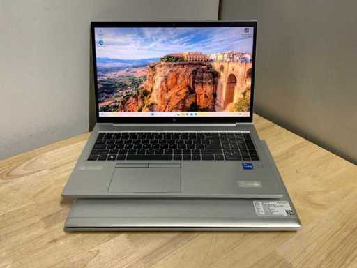 HP Elitebook 850 G8 Laptop (2x)