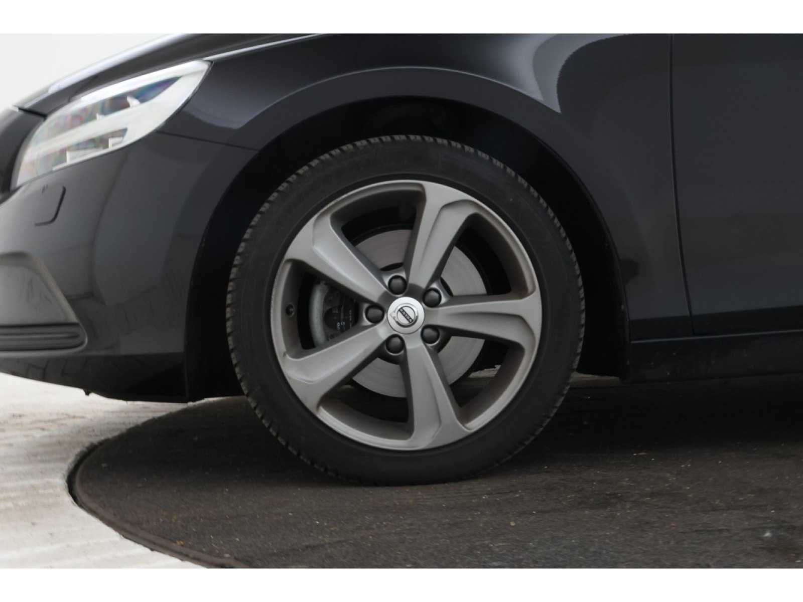 Volvo V40 T3 Nordic 2.0 154pk 2017 (Origineel-NL), NN-269-X