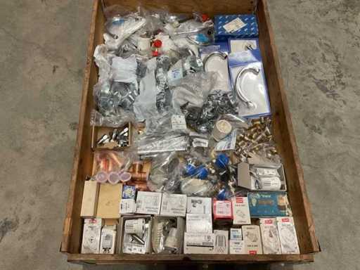 Lotto di materiale per l'installazione