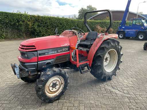Mitsubishi MT331 Minitractor