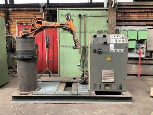 KUKA RC 30/52 Robot di saldatura