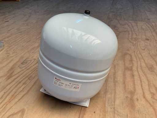 2022 Elbi DS-CE 50 Vaso di espansione per sistema solare (5x)