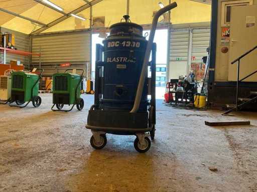 2016 BLASTRAC BDC-1330 Industrial Vacuum Cleaner
