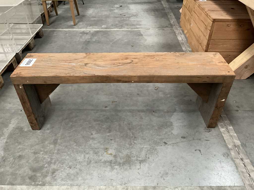 Douglas wooden bench 130cm