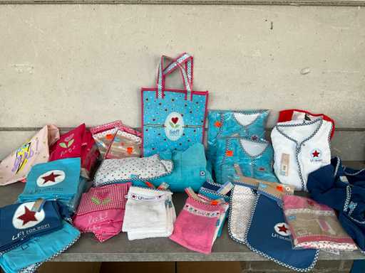 Lief! Mix kavel diverse baby/kinder artikelen