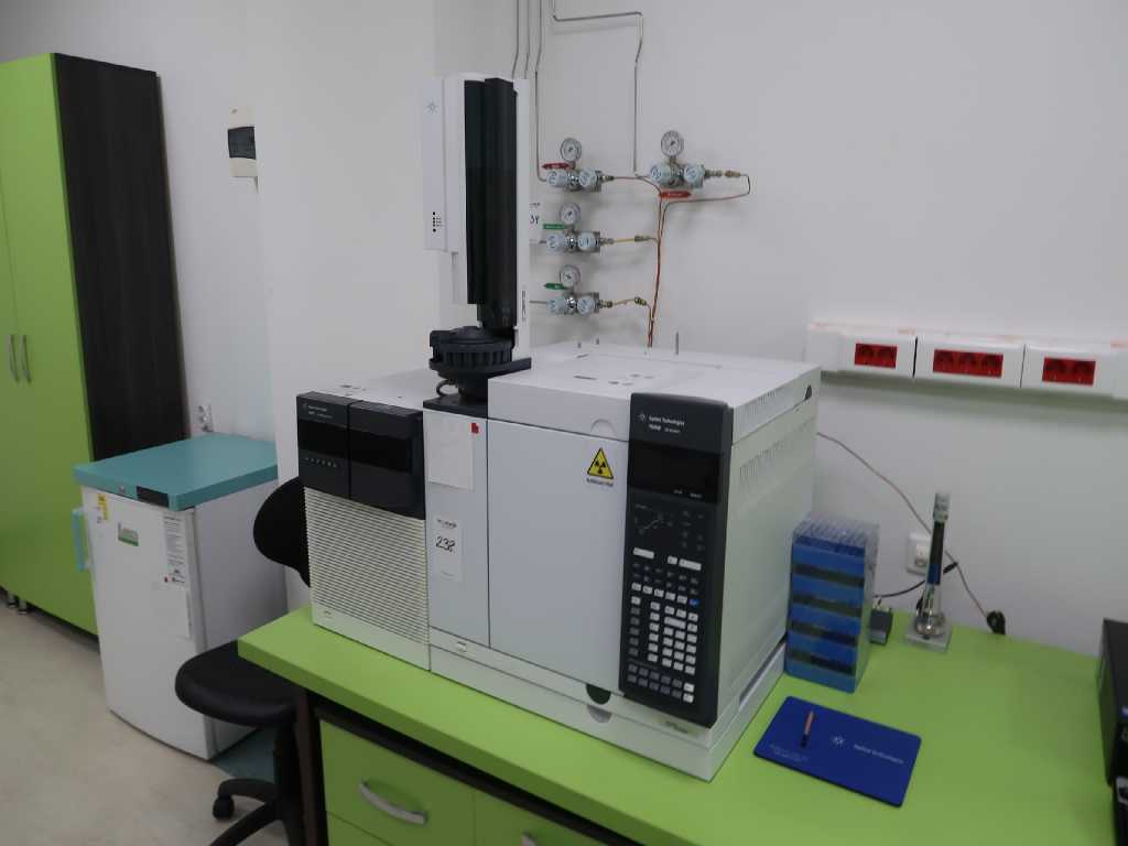 Agilent Technology - 7890b - Gas cromatograph
