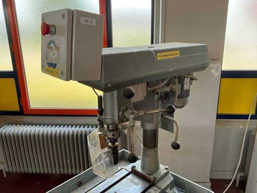 Column drilling machine