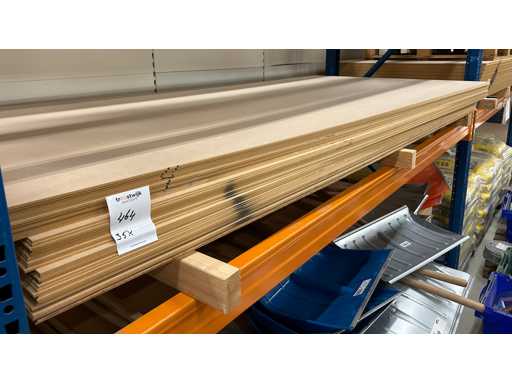 MDF plate 224x122x0.9cm (35x)