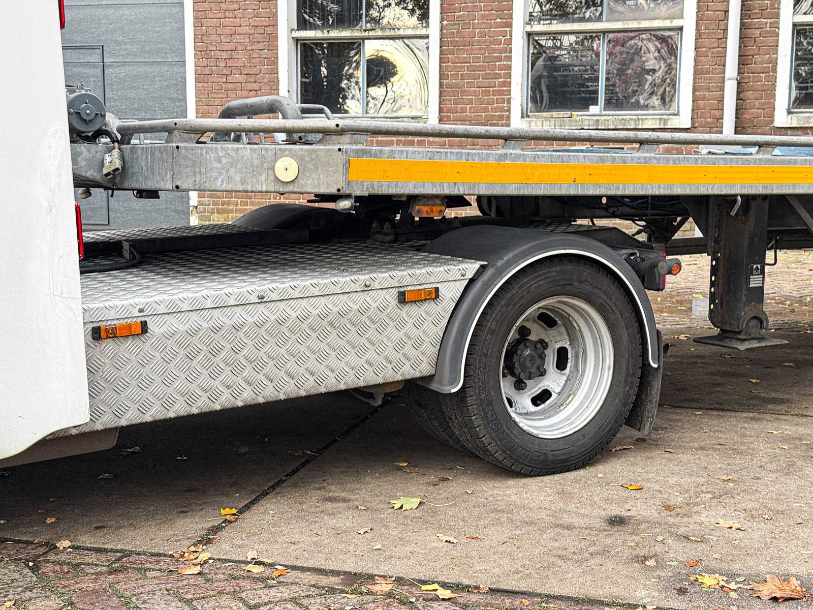 Iveco Daily 40C17 3.0 375 170pk 2016, VS-281-H