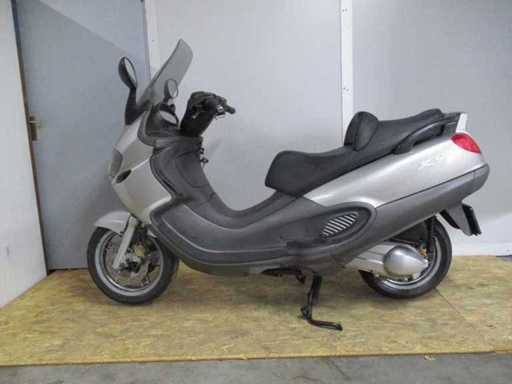Piaggio X9 - Motorscooter - 250cc - Motorfiets