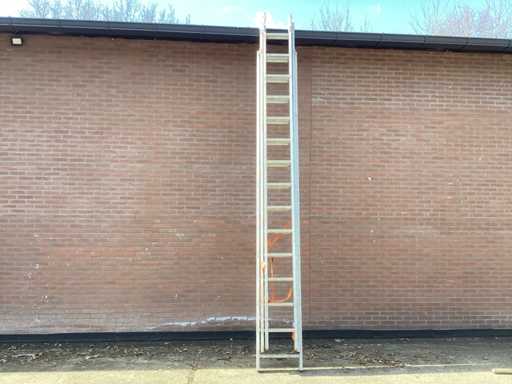 2021 LAYHER 1040-014.   EN131 Leiter und Treppen