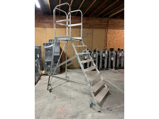 Scala a magazzino mobile Munk 50108