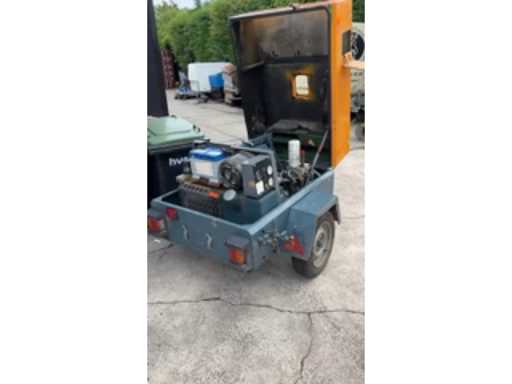 b0929910-3683-4c84-a6a7-6dc5afff7f5c.mp4