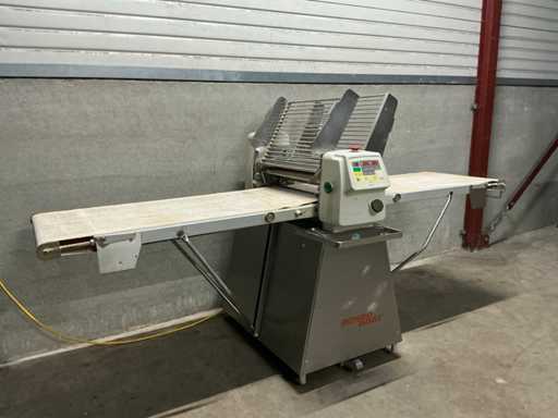 Rondo Doge - Stół do wyciągania ciasta