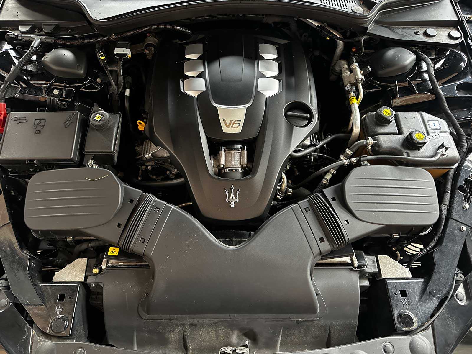 Maserati Ghibli 3.0 V6 350pk 2014