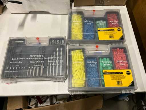 Bohr- und Steckersatz