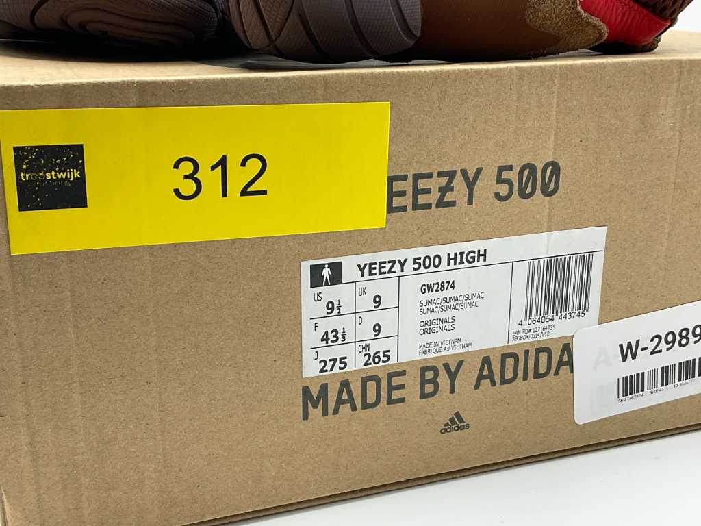 Fake yeezy clearance 500 box