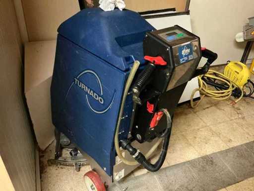 Pulitore per pavimenti Turnado 55